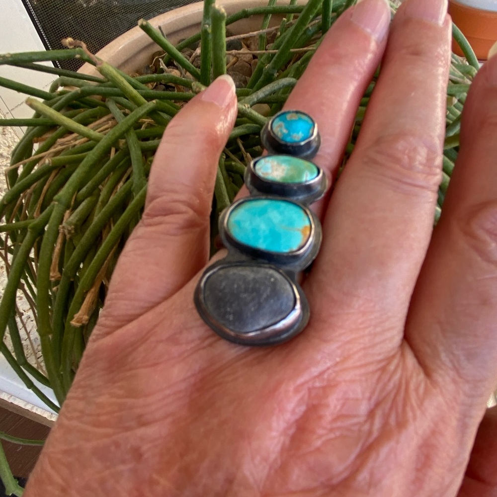 Turquoise & Beach Stone Sterling Cairn Ring - Picture 3 of 3